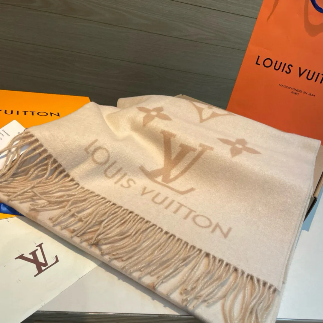 Шарфы Louis Vuitton 288353