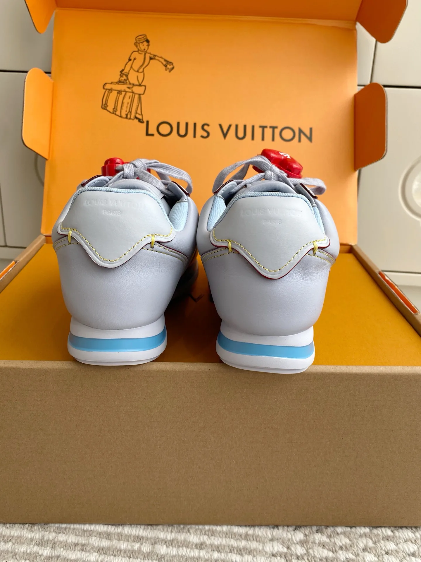 Кроссовки Женские Louis Vuitton 67100