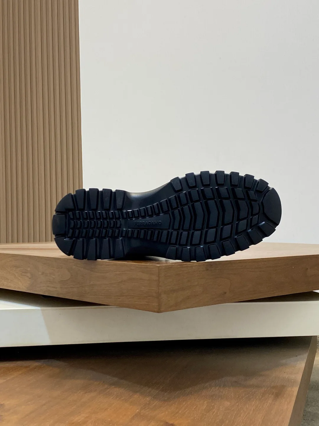 Ботинки Мужские Salvatore Ferragamo 240205