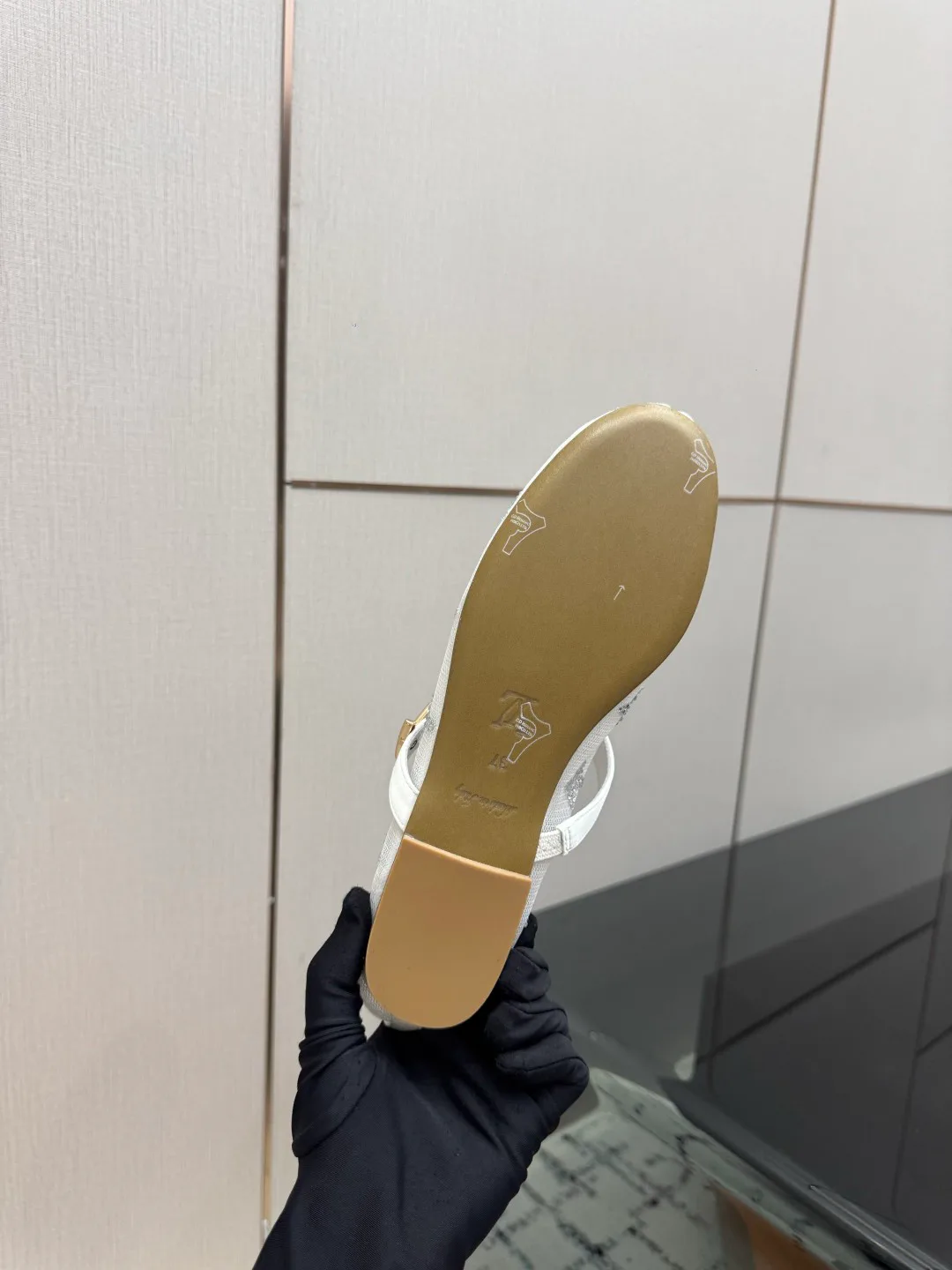 Балетки Женские Louis Vuitton 17947012