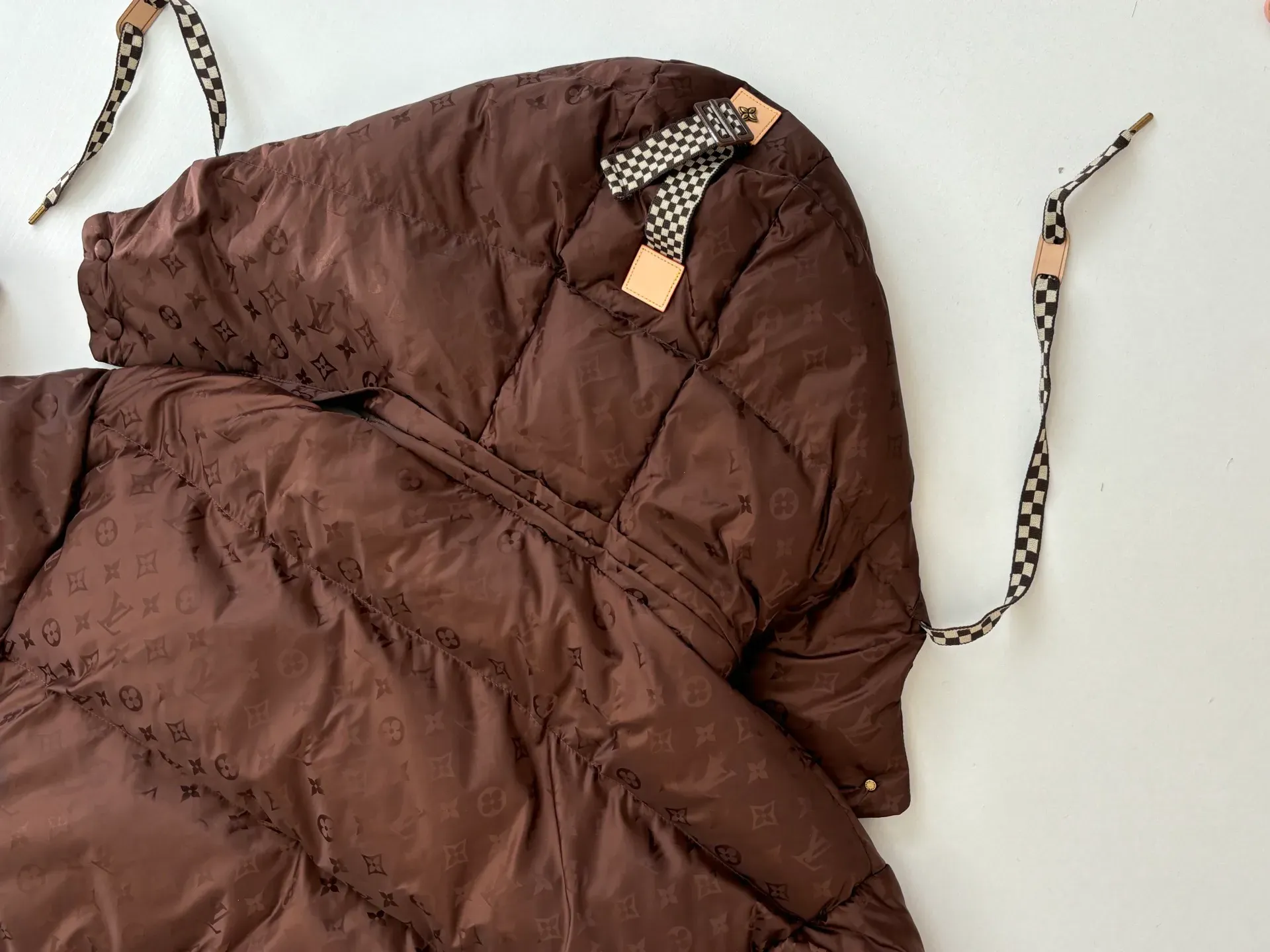 Куртки И Пуховики Женские Louis Vuitton 1257418