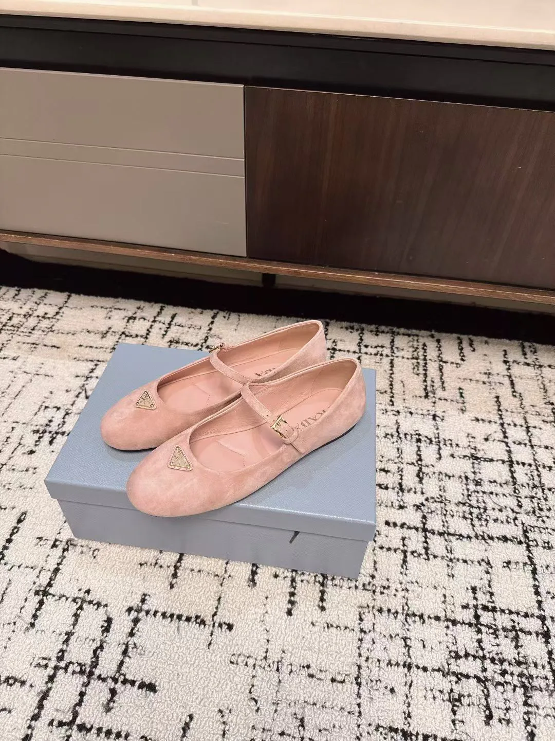Туфли Женские Prada 11426435