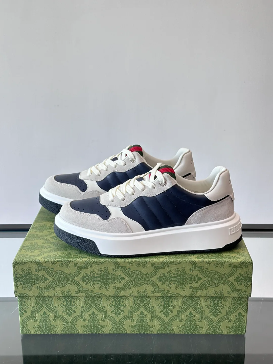 Кроссовки Мужские Gucci 1002690