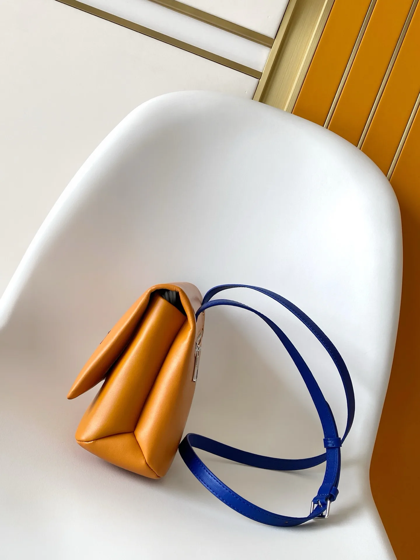 Сумки На Ремне Женские Louis Vuitton 225952