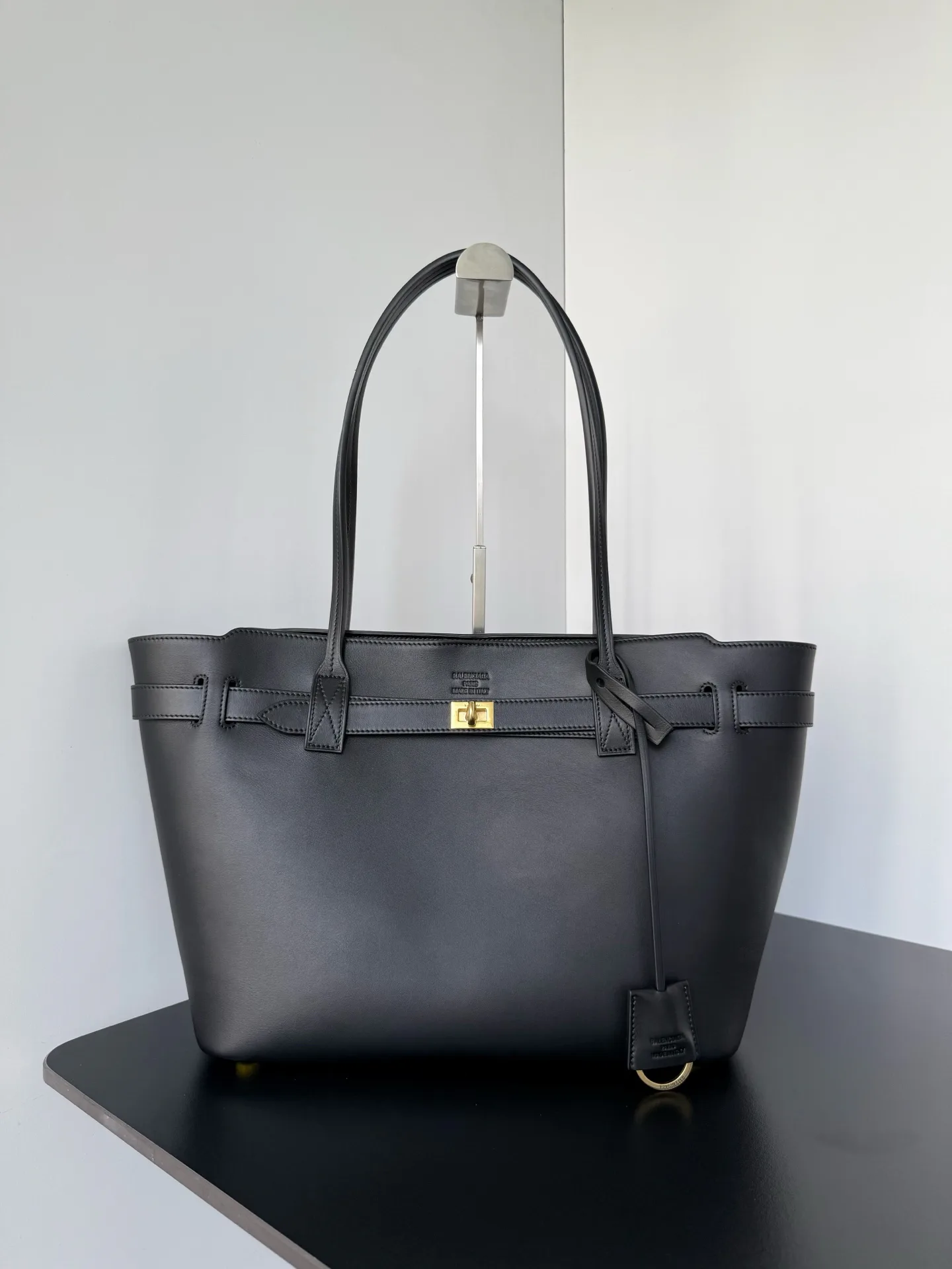 Классические Сумки Женские Balenciaga 11451447