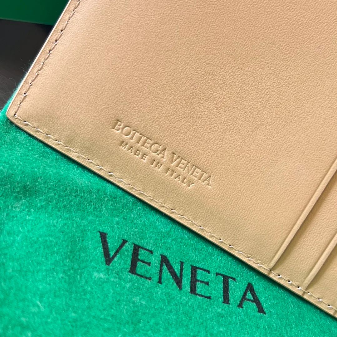 Визитницы Bottega Veneta 31702