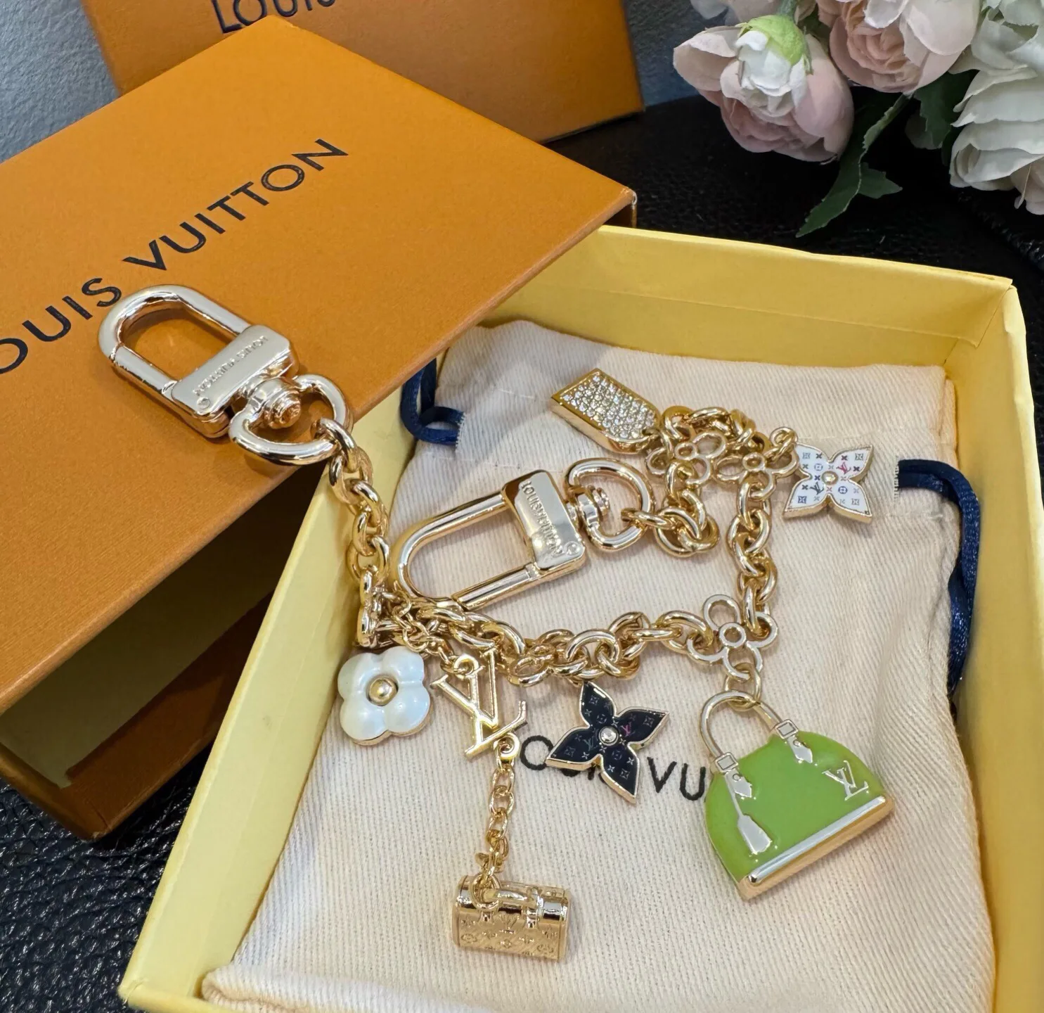 Ключницы Louis Vuitton 18013289