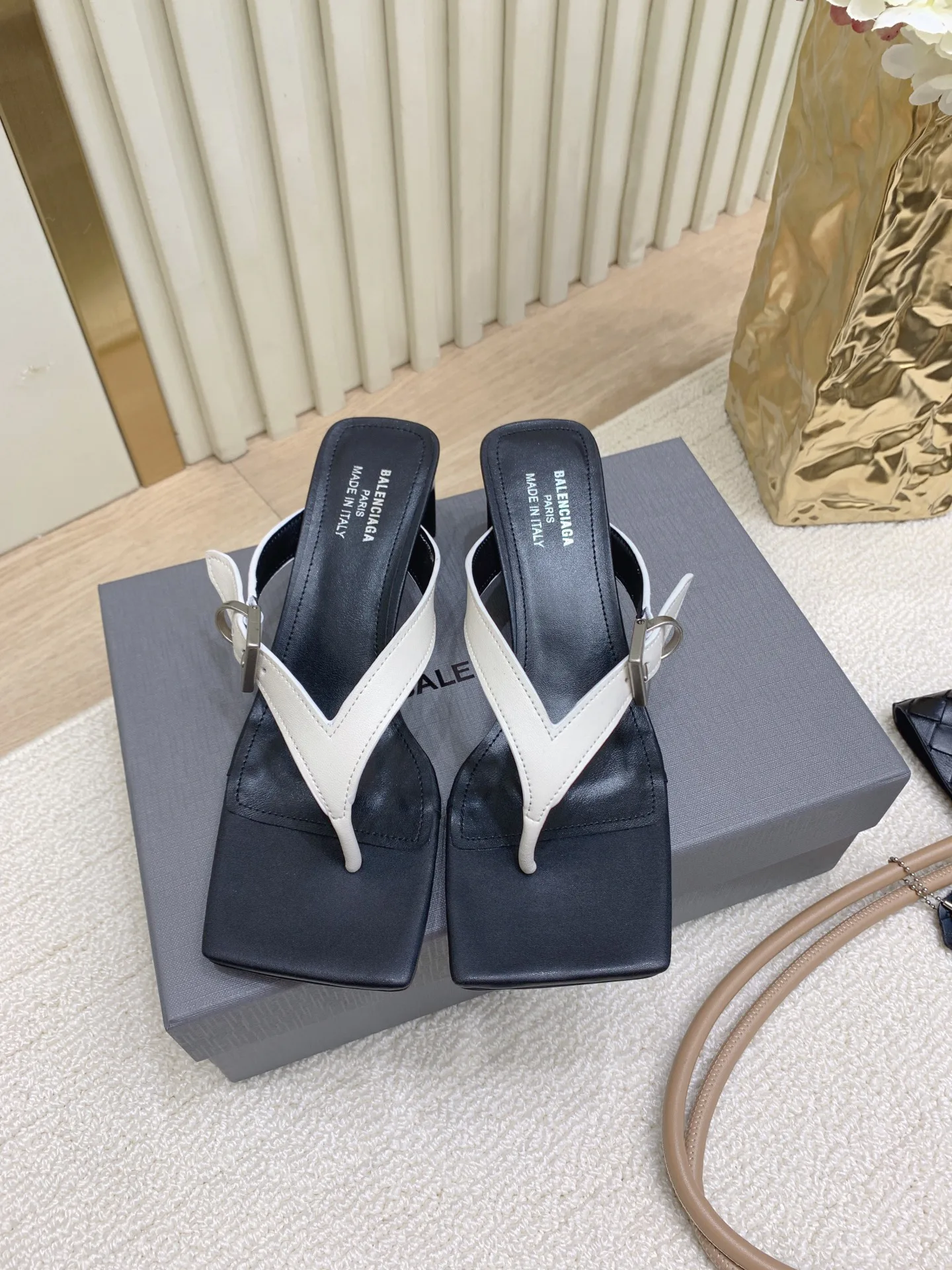 Босоножки Женские Balenciaga 1101748