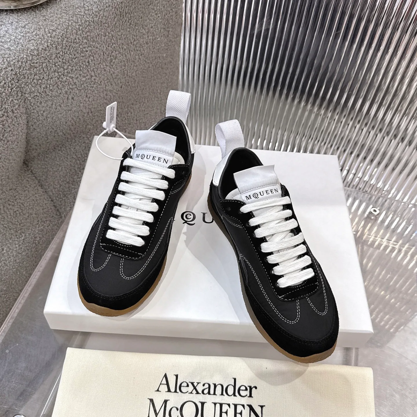 Кроссовки Женские Alexander Mcqueen 13080132