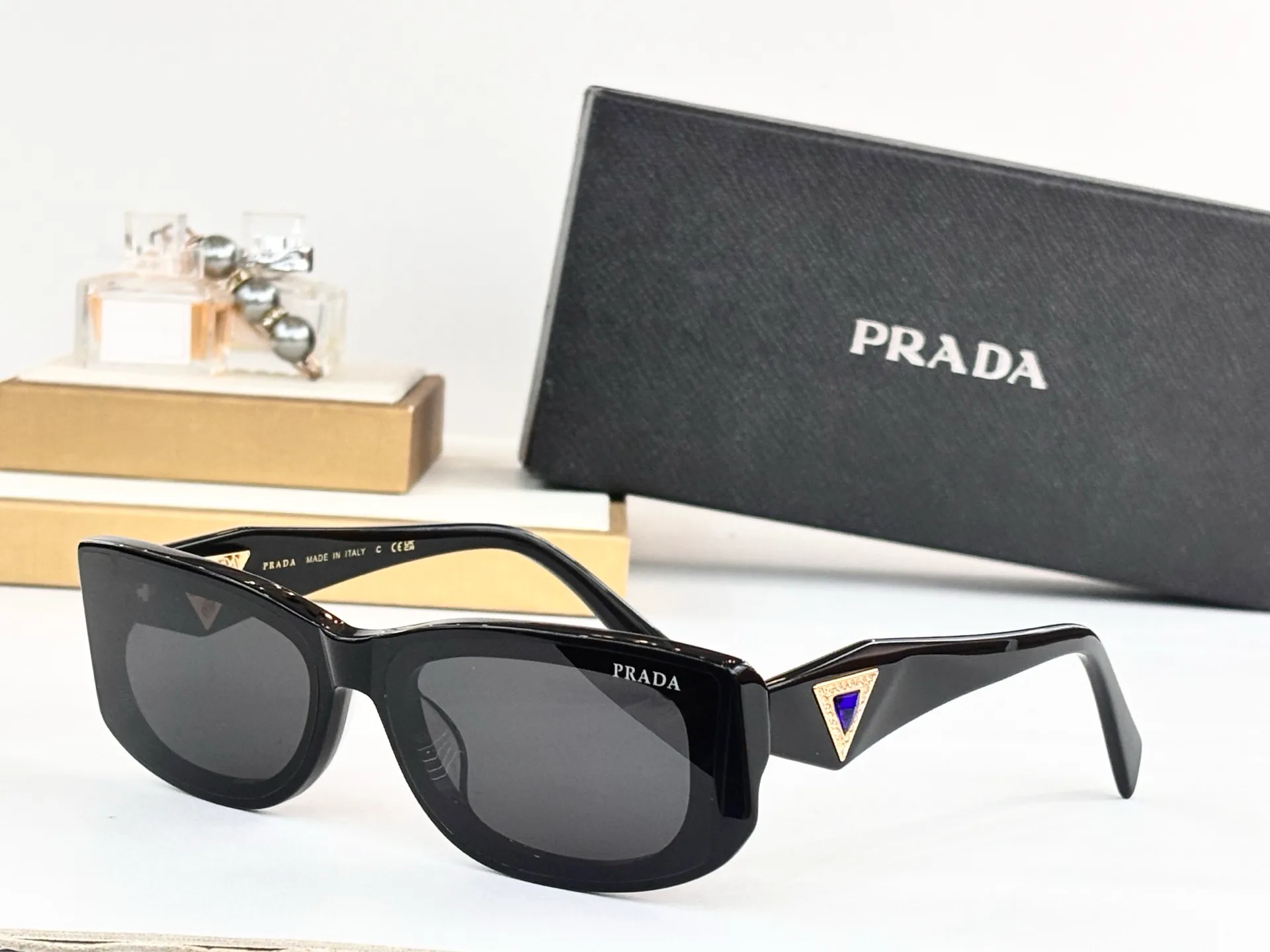 Очки Prada 632442