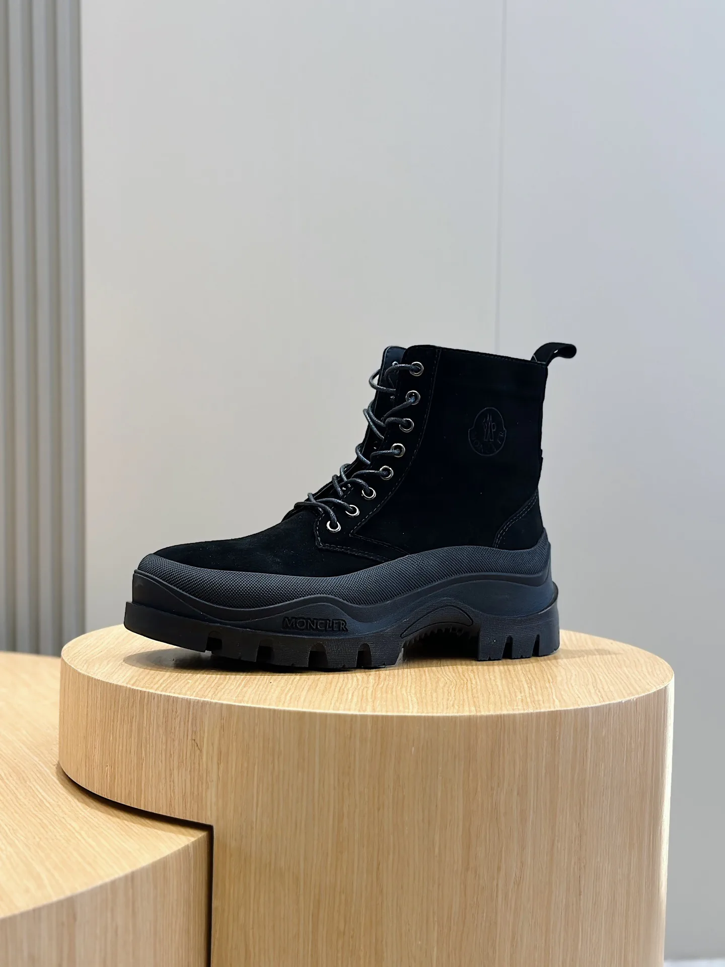 Ботинки Мужские Moncler 18880204