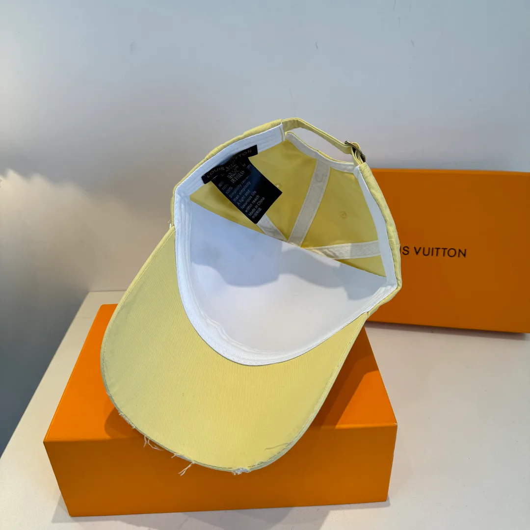 Головные Уборы Louis Vuitton 11469012