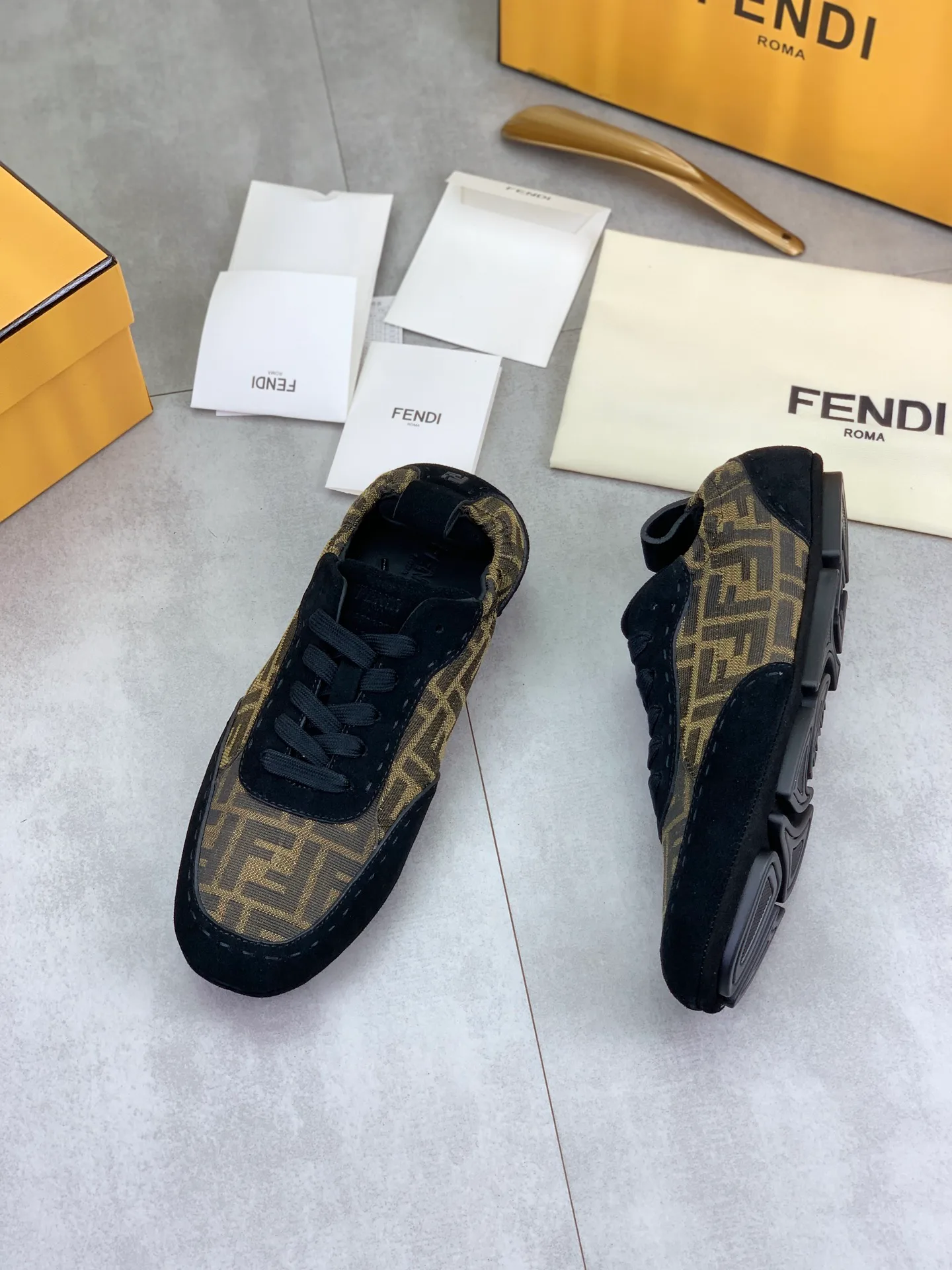 Кроссовки Мужские Fendi 13428278