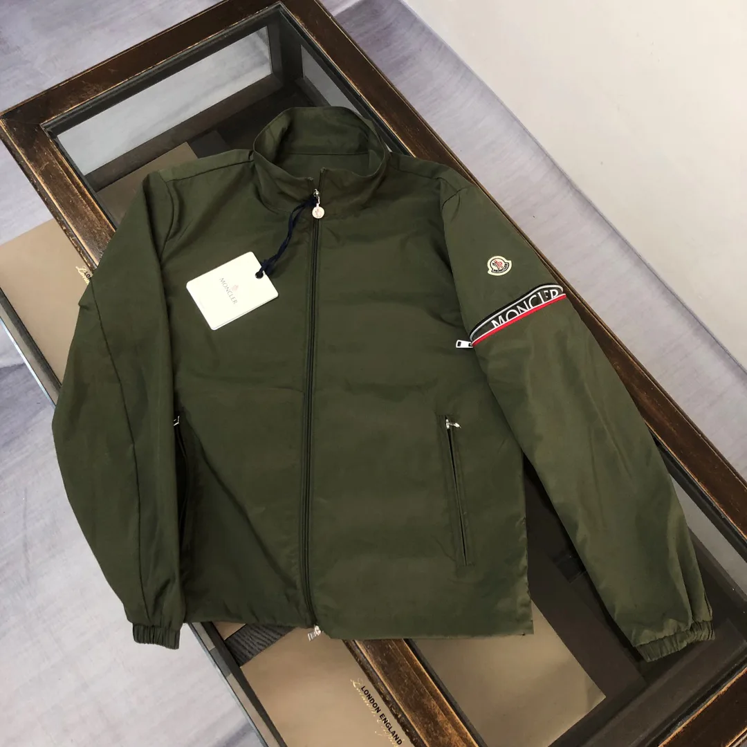 Куртки И Пуховики Женские Moncler 9642357