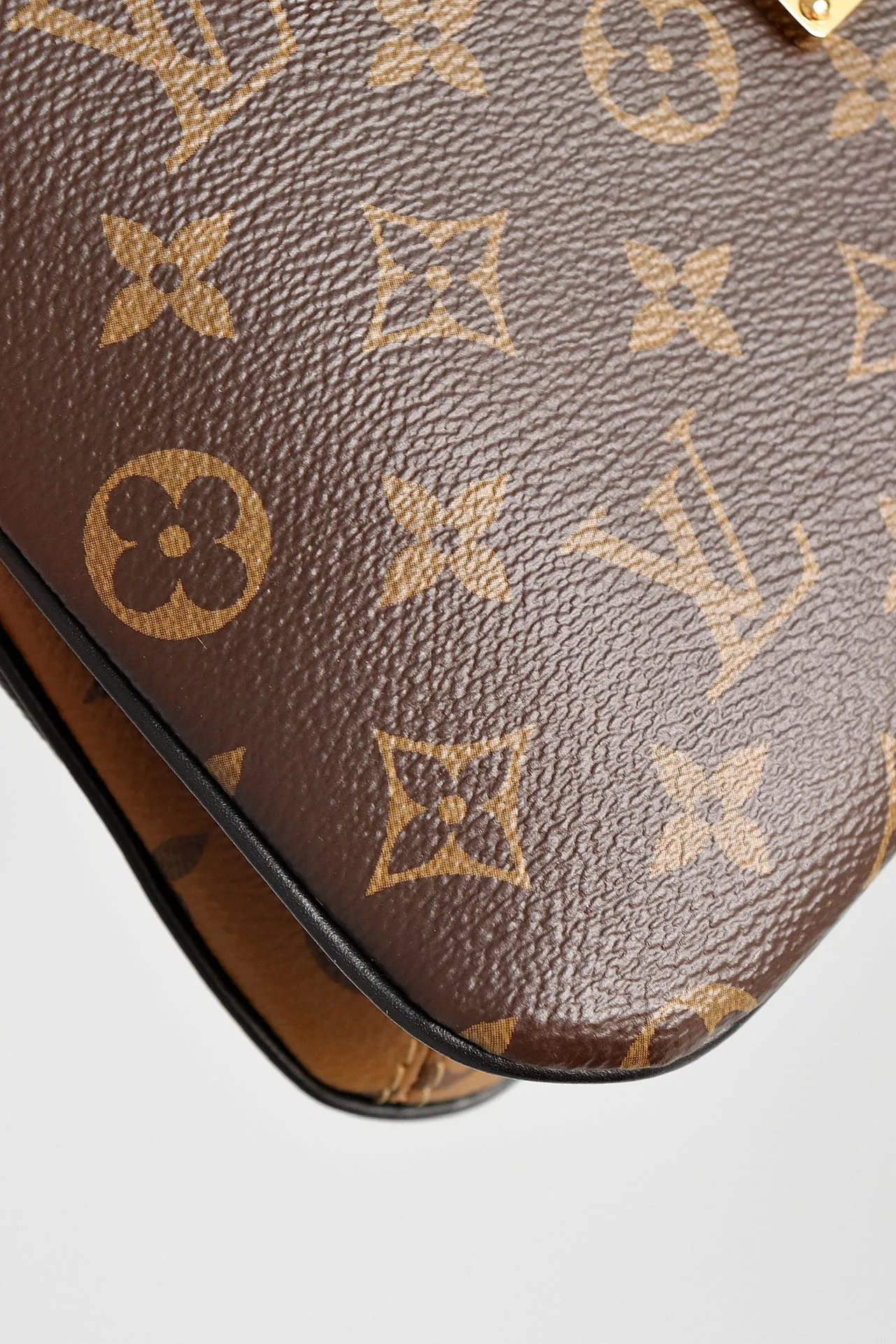 Классические Сумки Женские Louis Vuitton 11564861