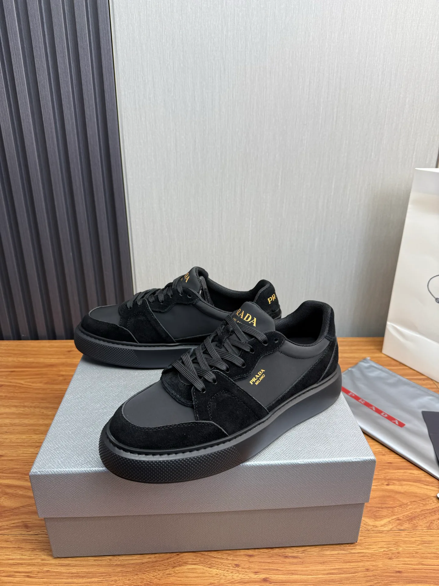 Ботинки Мужские Prada 13537367