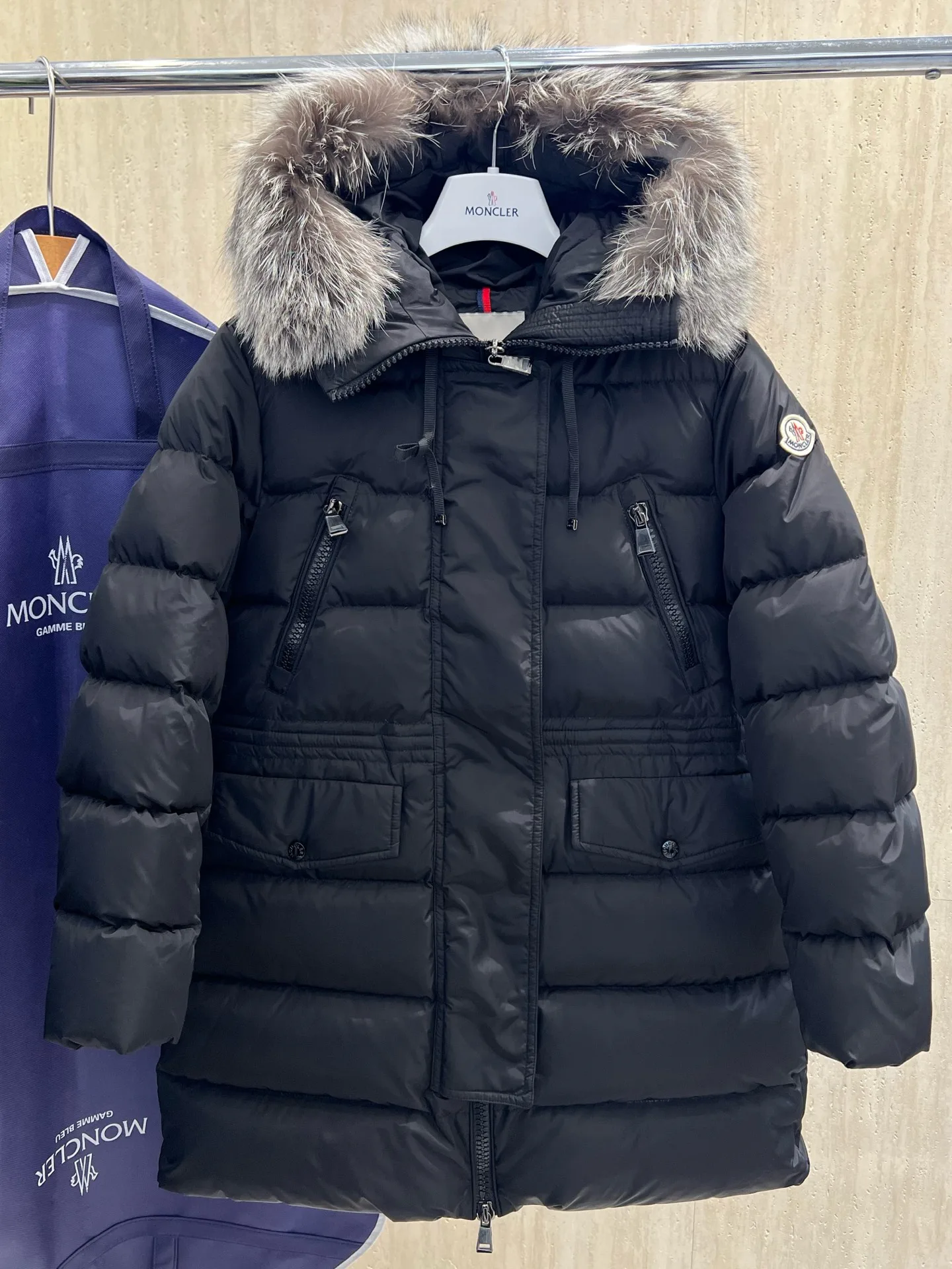 Куртки И Пуховики Женские Moncler 18993997