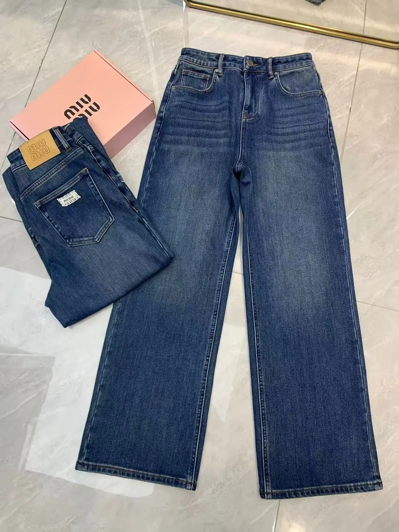 Джинсы Женские Miu Miu 19313503