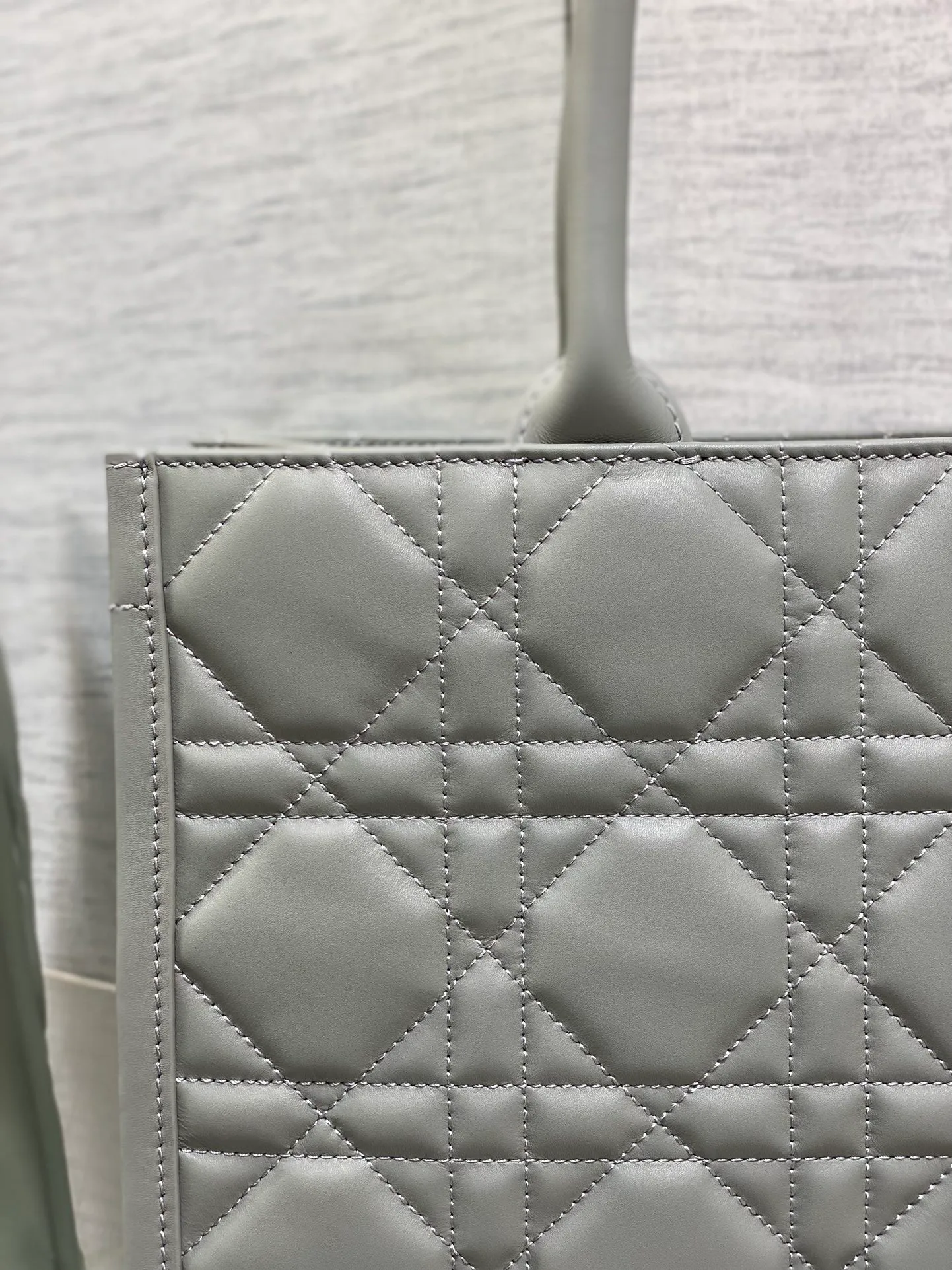 Классические Сумки Женские Christian Dior 17601408