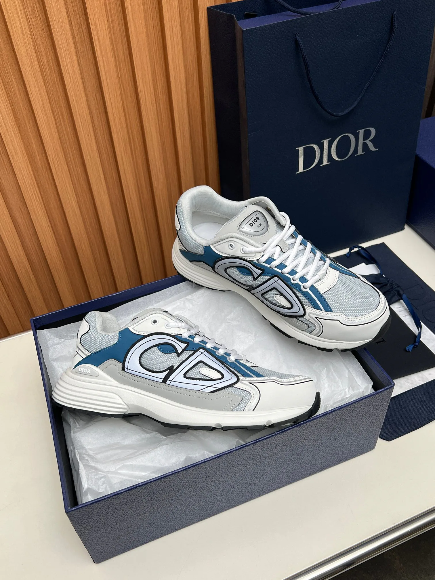 Кроссовки Женские Christian Dior 13406945