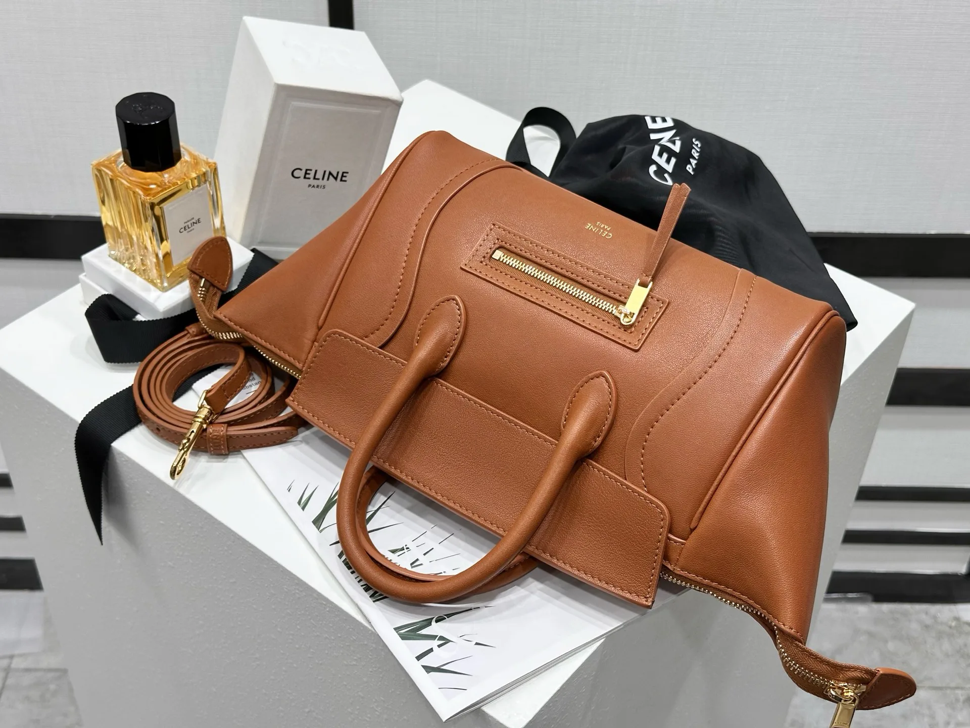 Классические Сумки Женские Celine 17802986