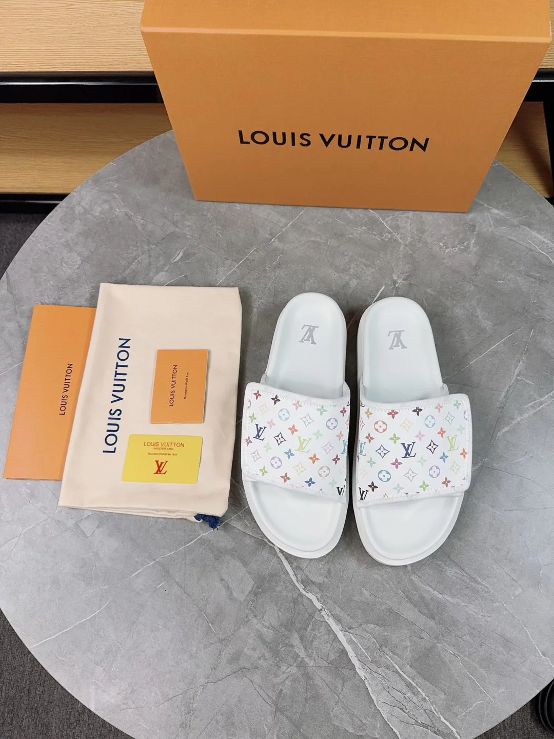 Босоножки Женские Louis Vuitton
