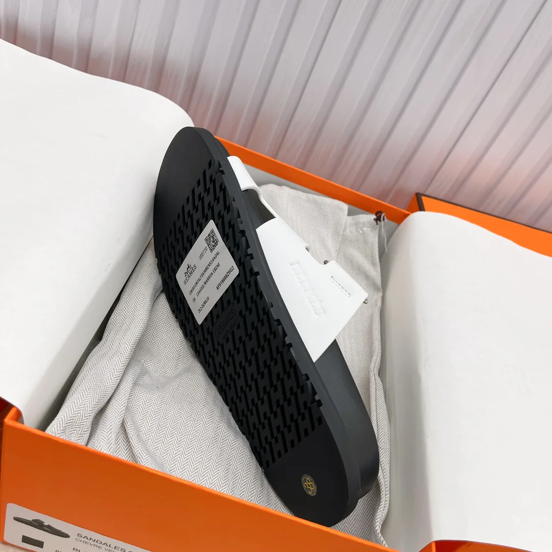 Шлепанцы Женские Hermes 379476