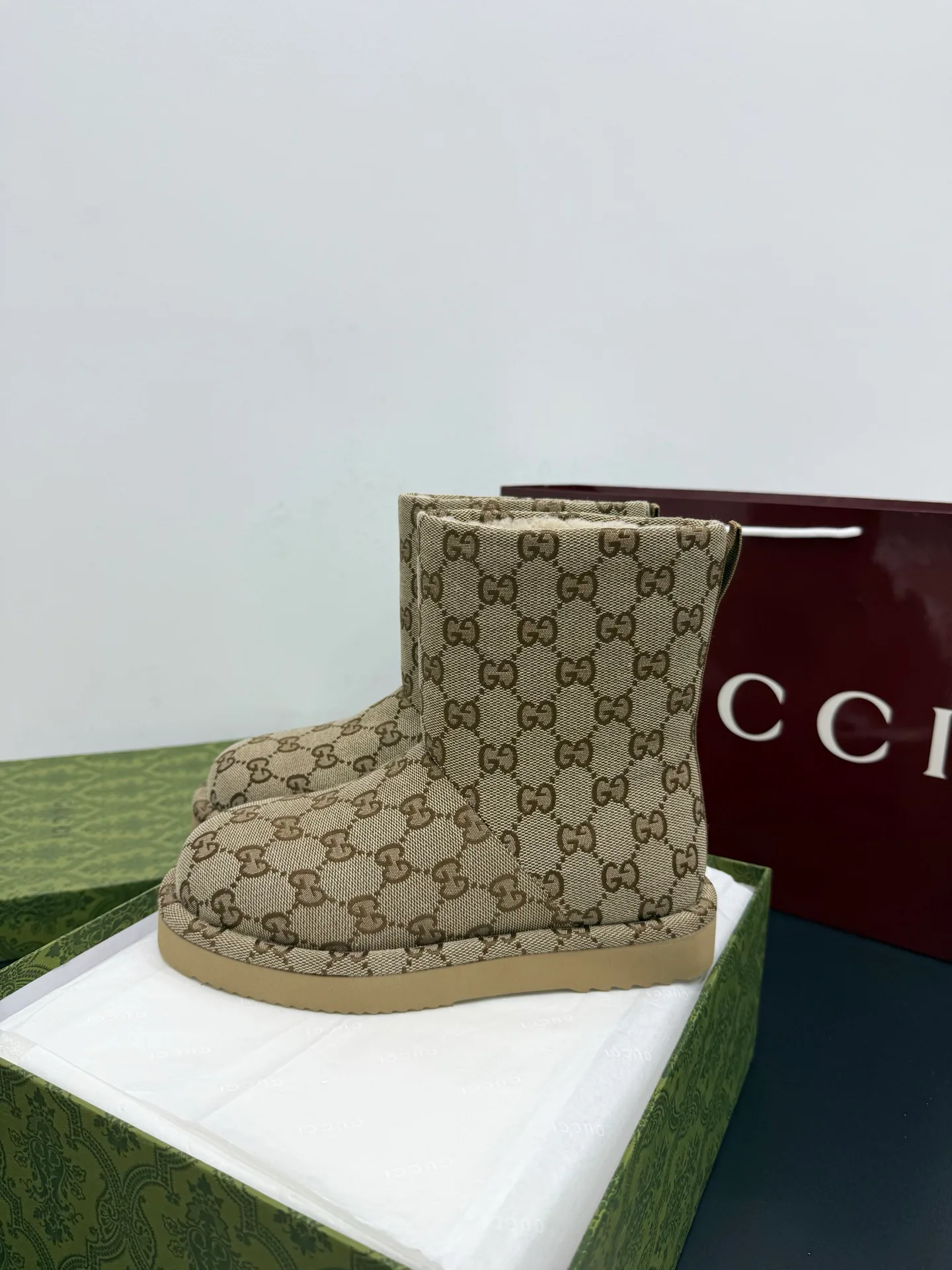 Угги Женские Gucci 582140