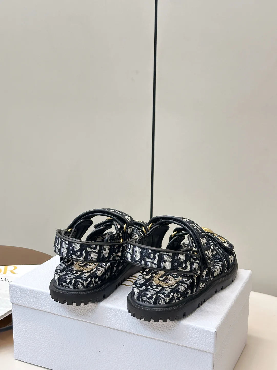 Сандалии Женские Christian Dior 15355009