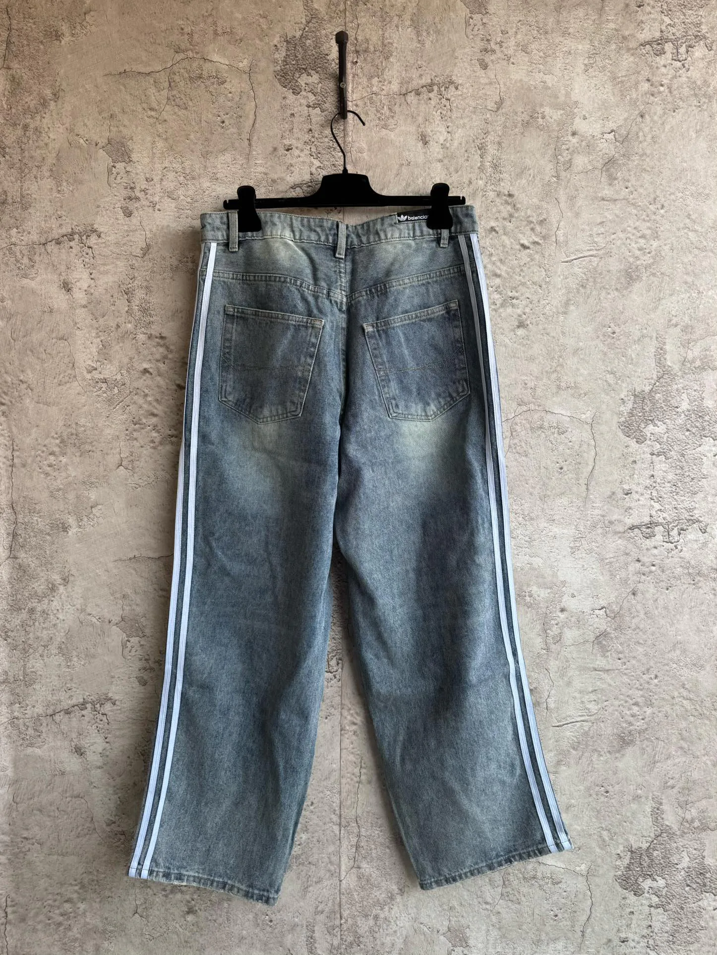 Джинсы Женские Balenciaga 19182