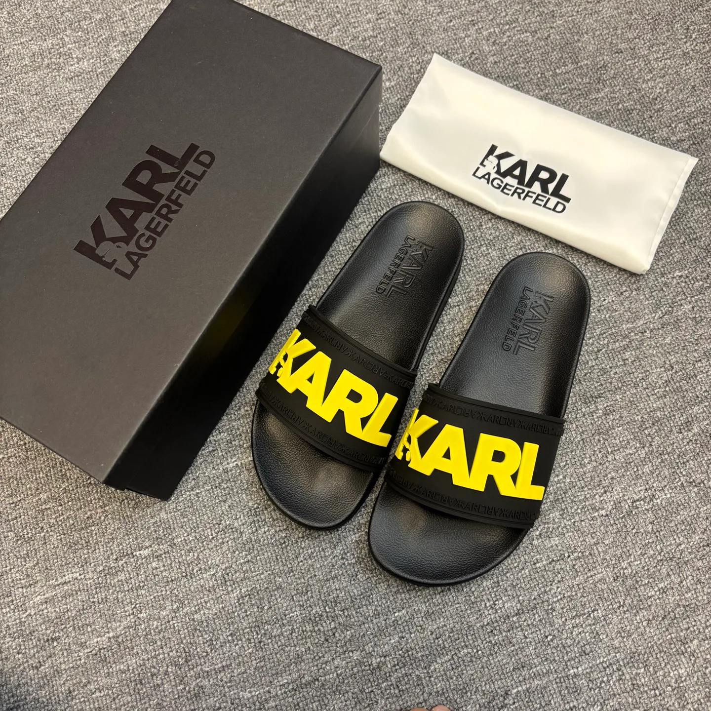 Шлепанцы Женские Karl Lagerfeld 10776047