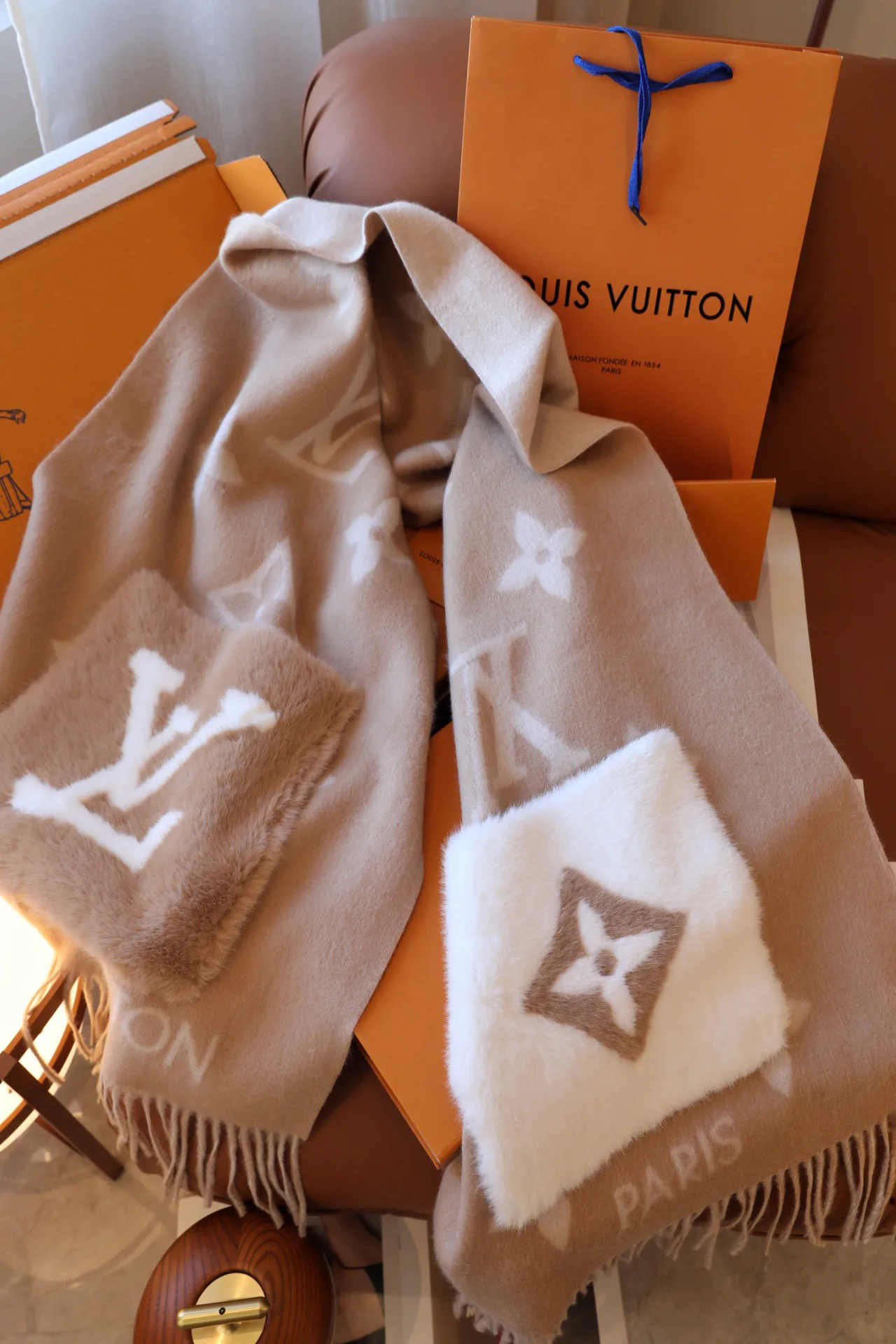 Шарфы Louis Vuitton 11654294