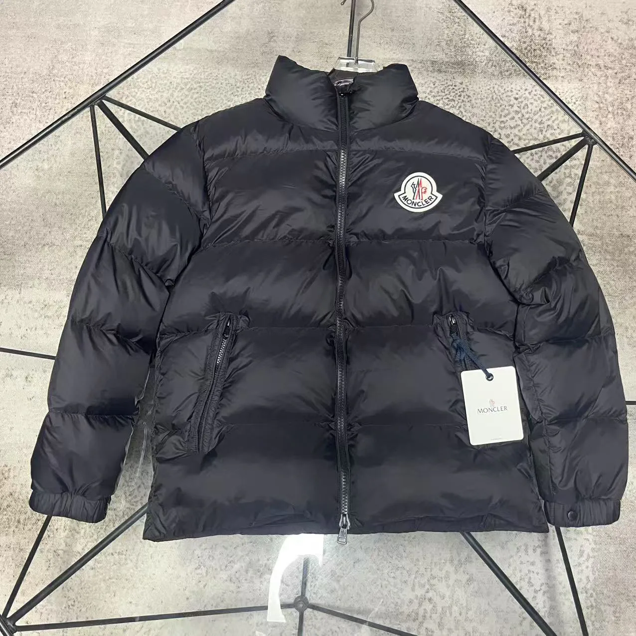 Куртки И Пуховики Женские Moncler 18415647