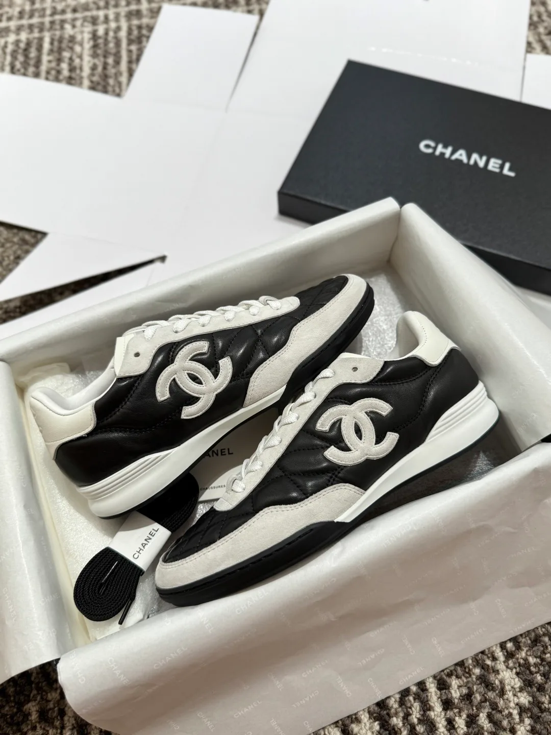 Кроссовки Женские Chanel 13454902