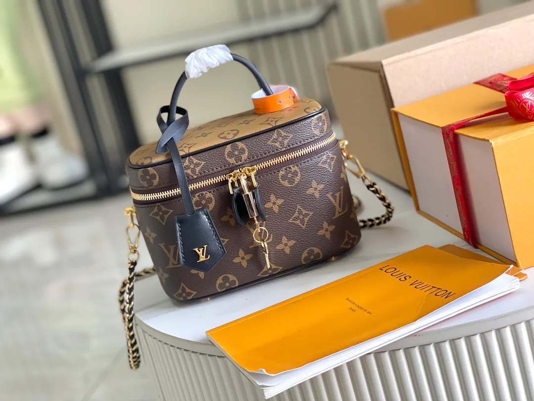 Классические Сумки Женские Louis Vuitton 13394397