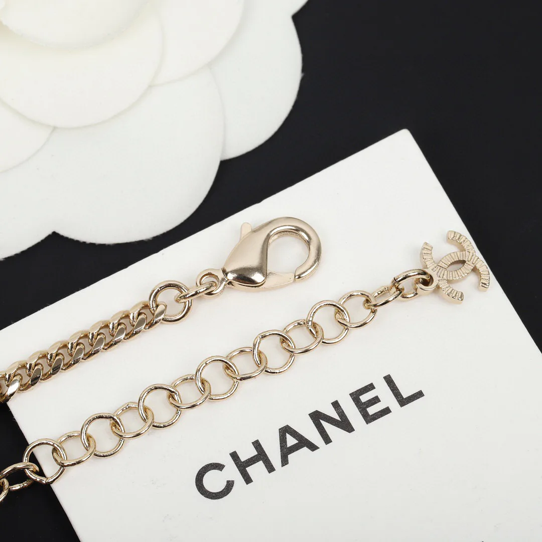 Бижутерия Chanel 8332