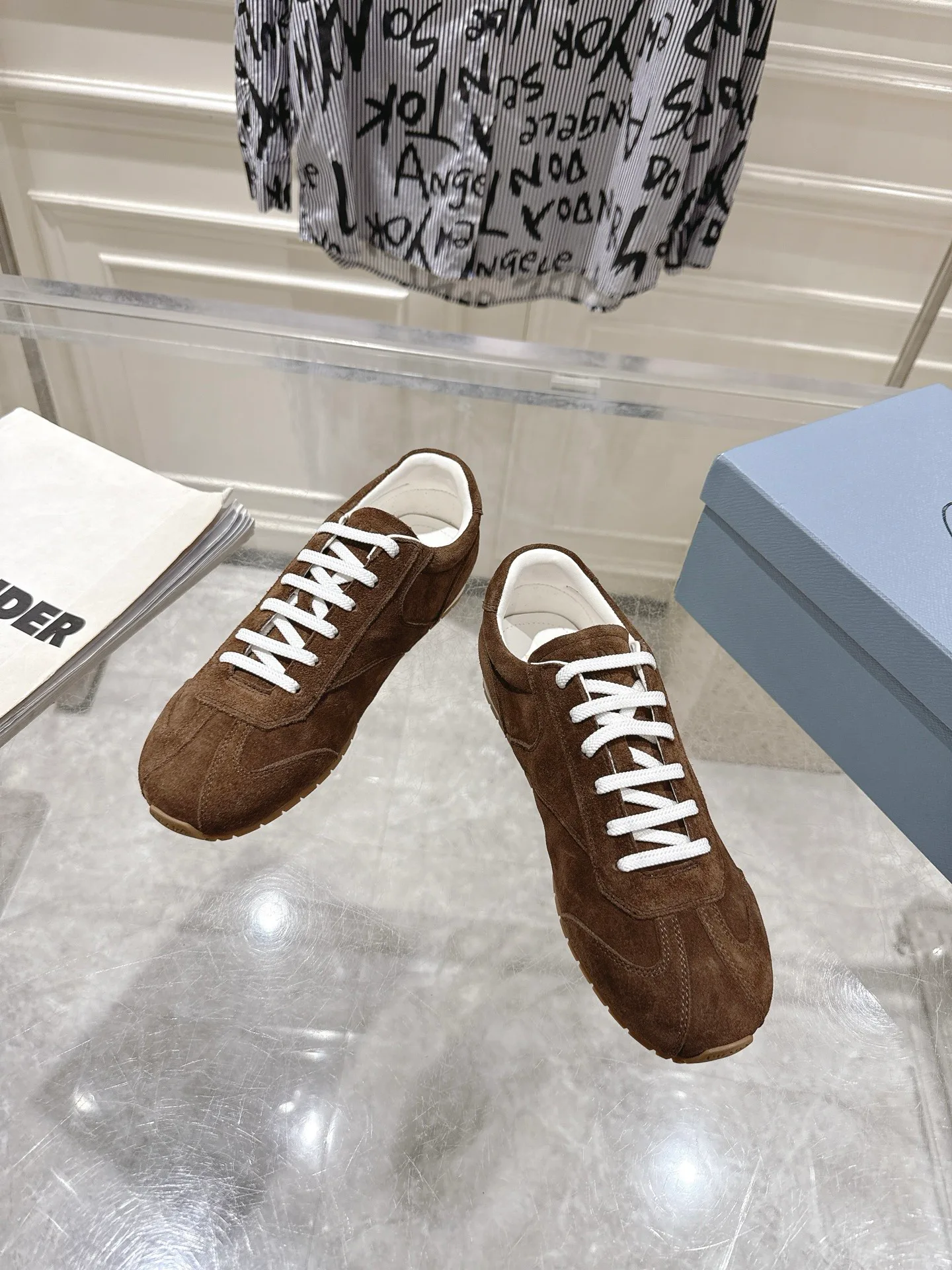 Кроссовки Женские Prada 18508348