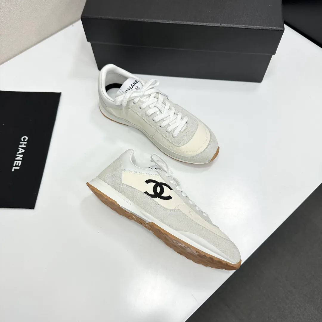 Кроссовки Женские Chanel 11738513