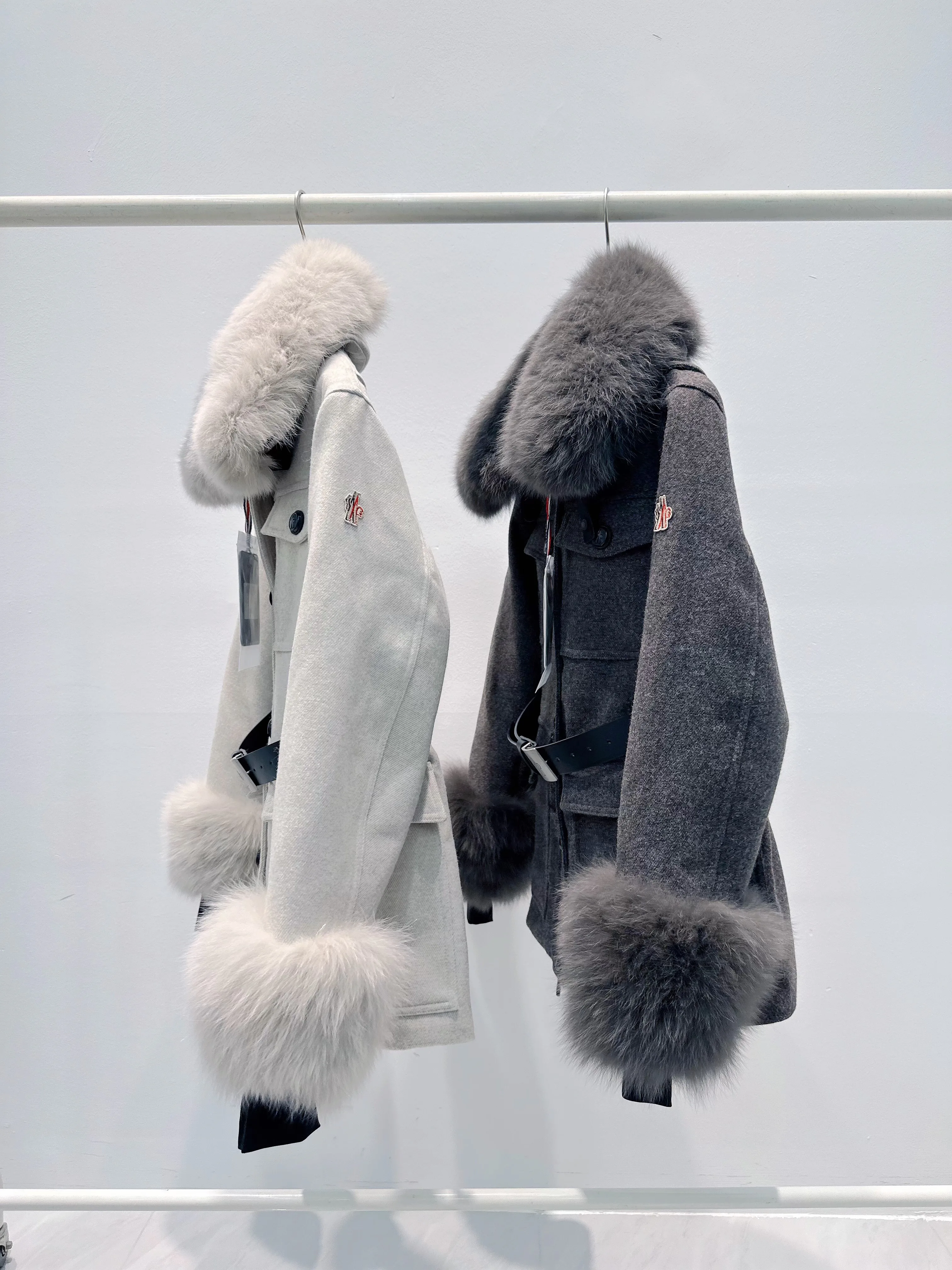 Куртки И Пуховики Женские Moncler 18298072