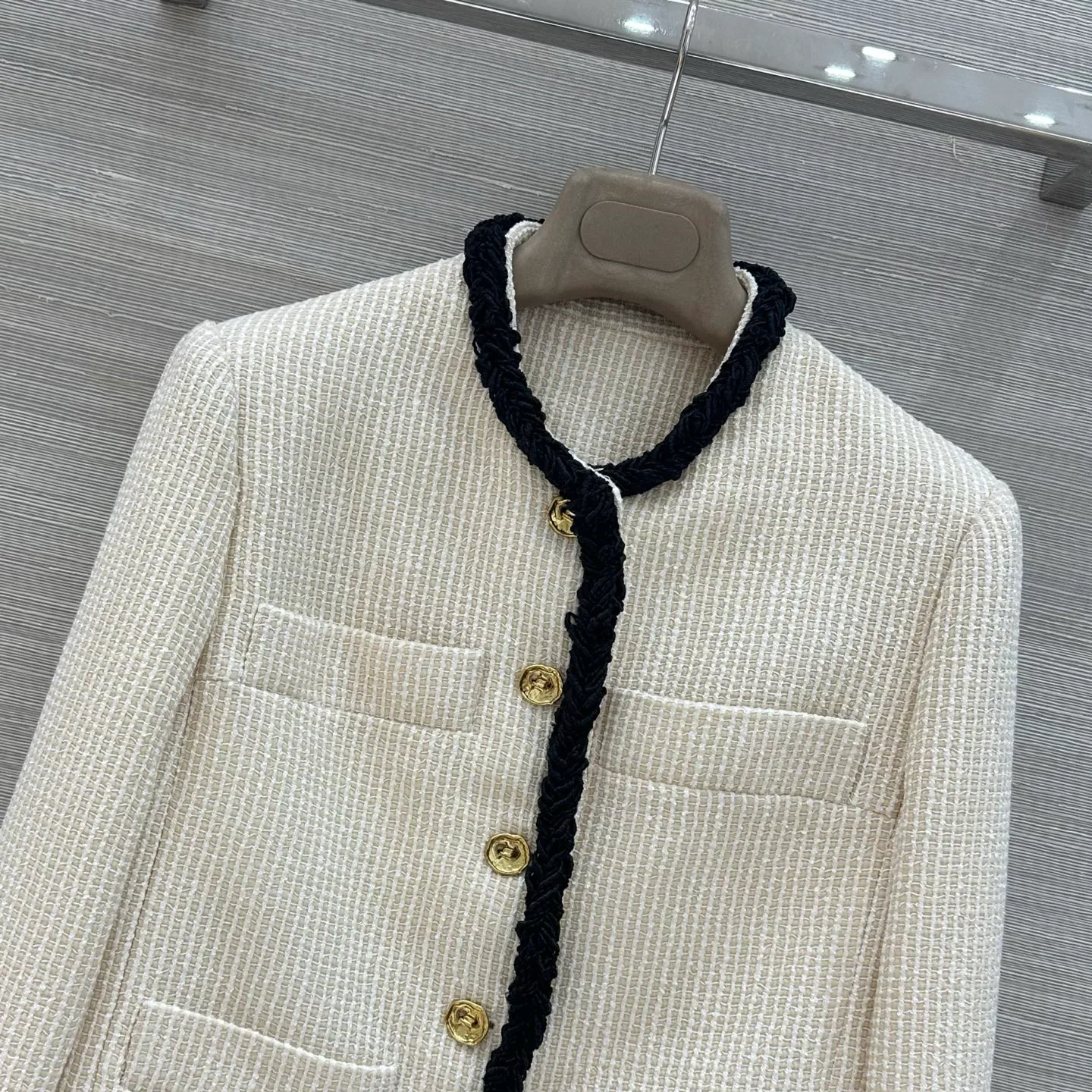 Жакеты Женские Chanel 18376033