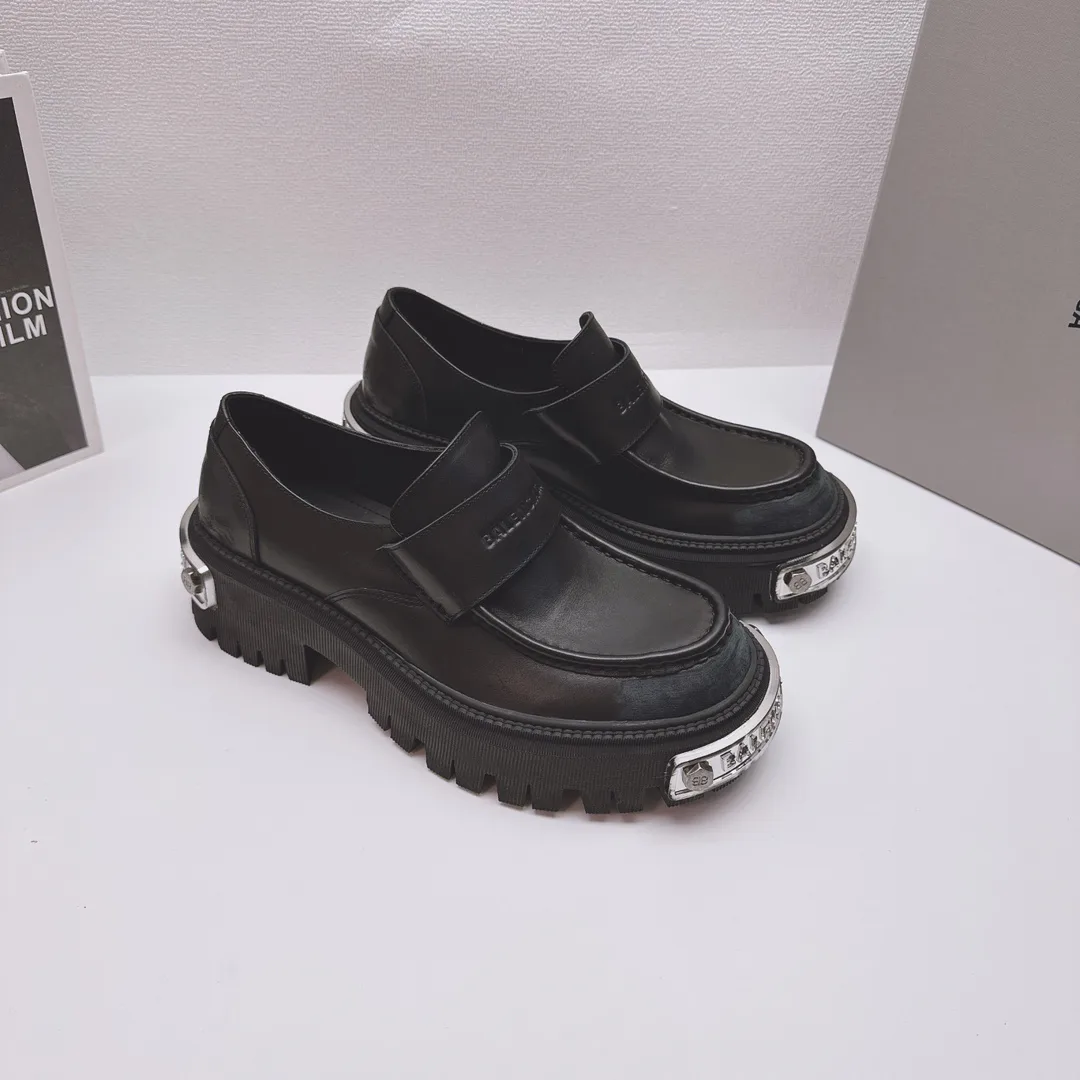 Лоферы И Мокасины Женские Balenciaga 241836