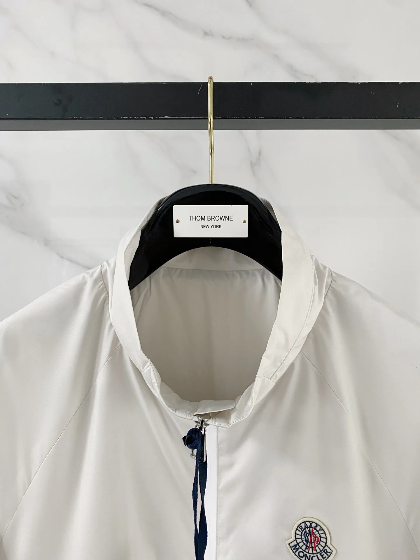 Куртки И Пуховики Мужские Moncler 10610767