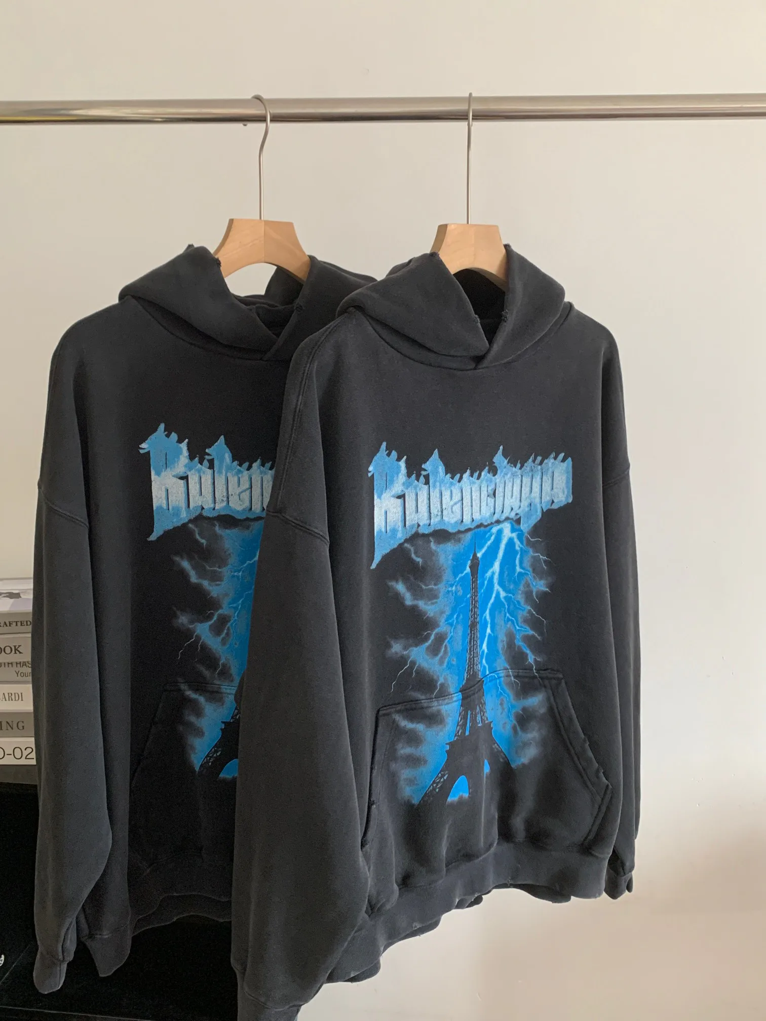 Свитшоты И Худи Женские Balenciaga 18131453