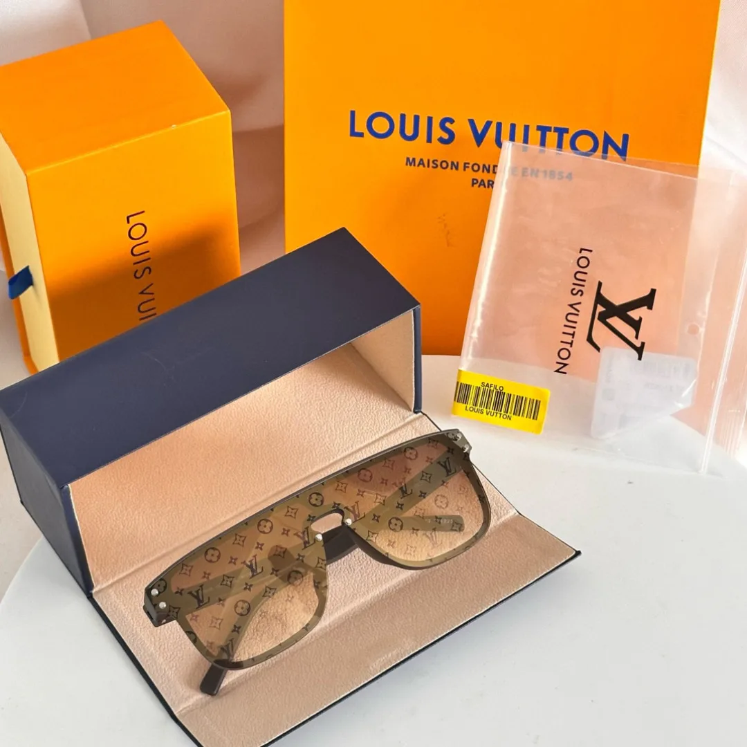 Очки Louis Vuitton 17350195