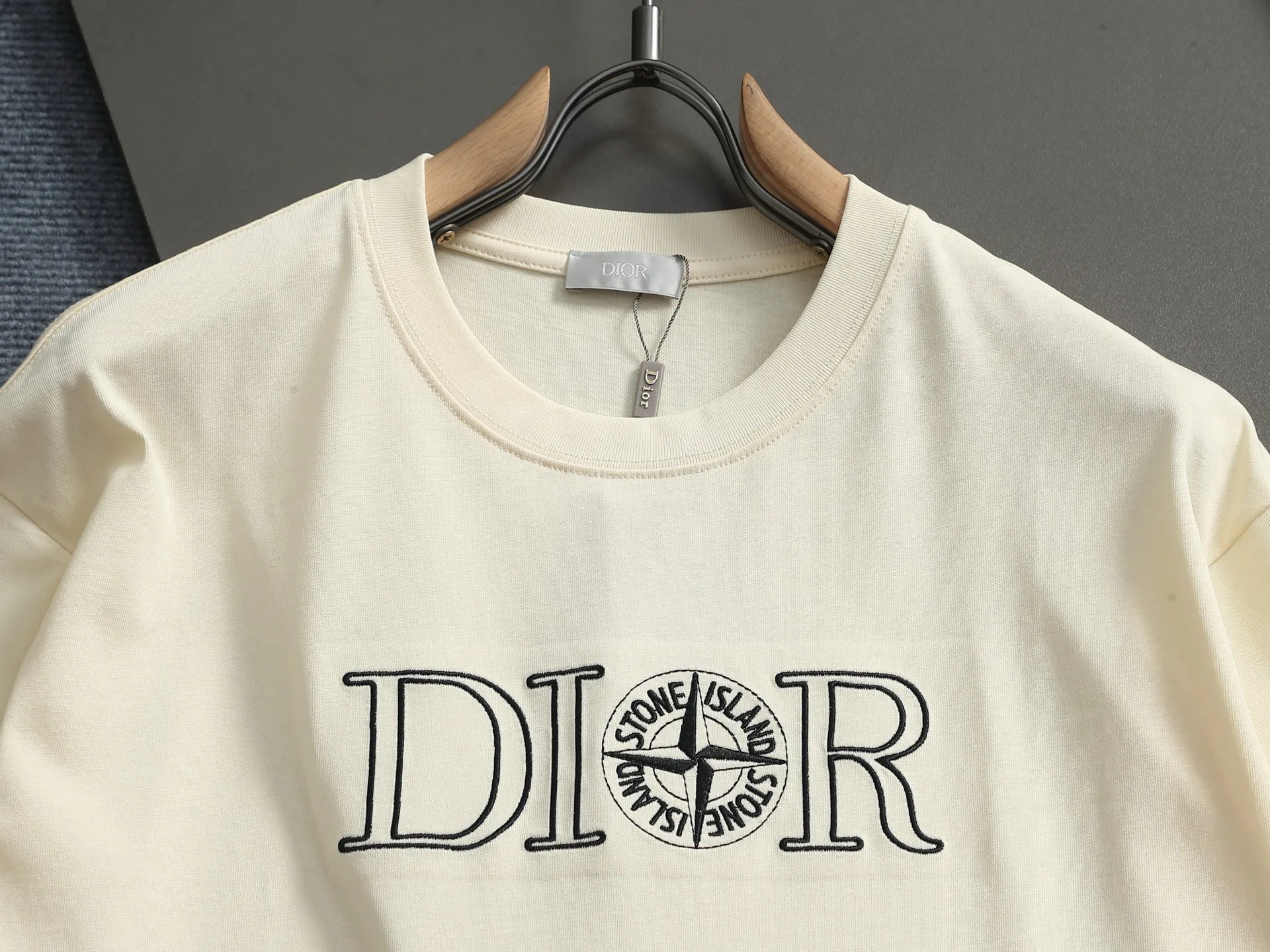 Футболки Женские Christian Dior 5405545