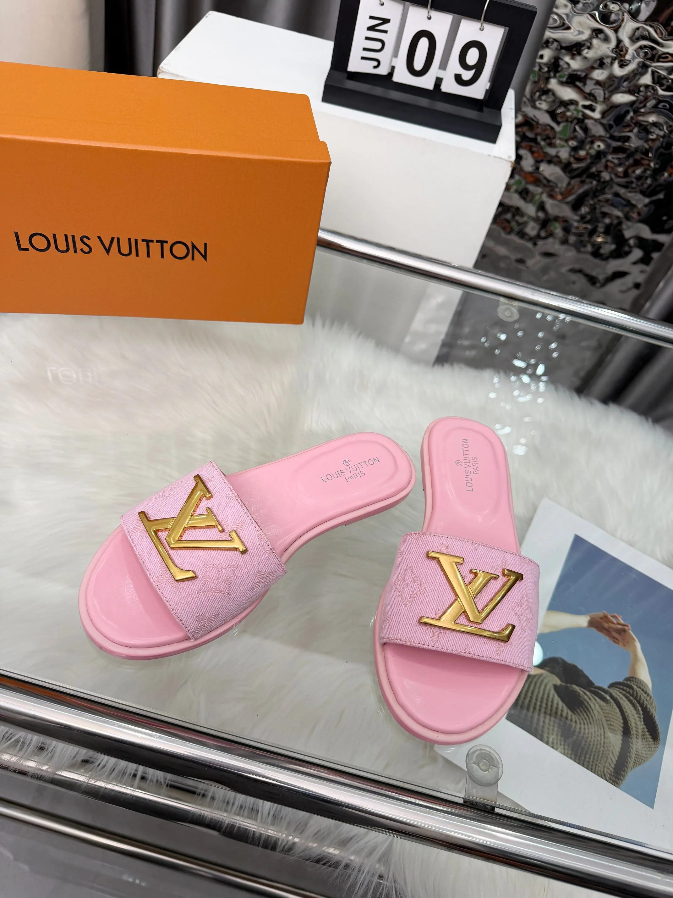 Туфли Женские Louis Vuitton 11633033