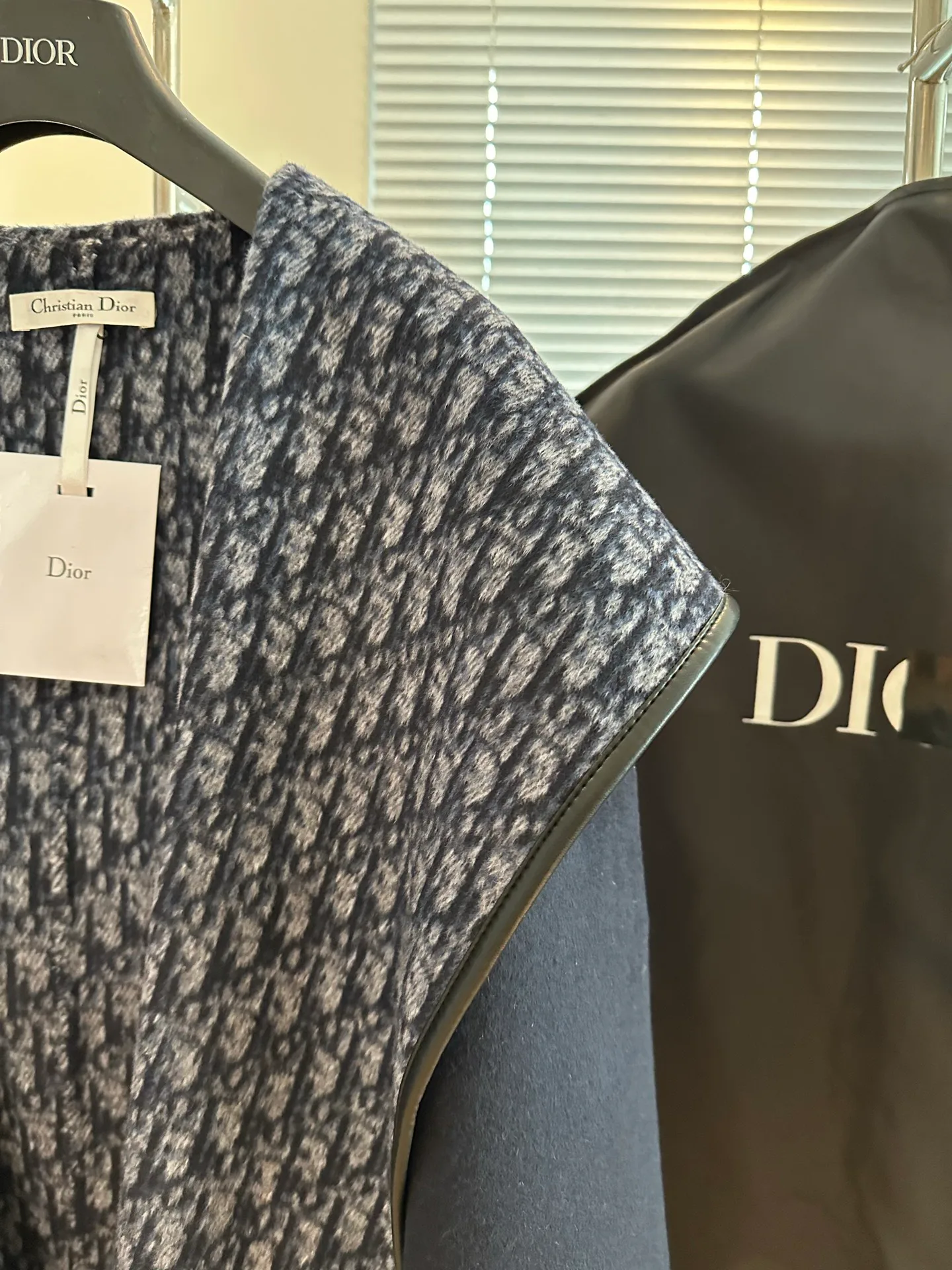 Пальто Женские Christian Dior 19189547