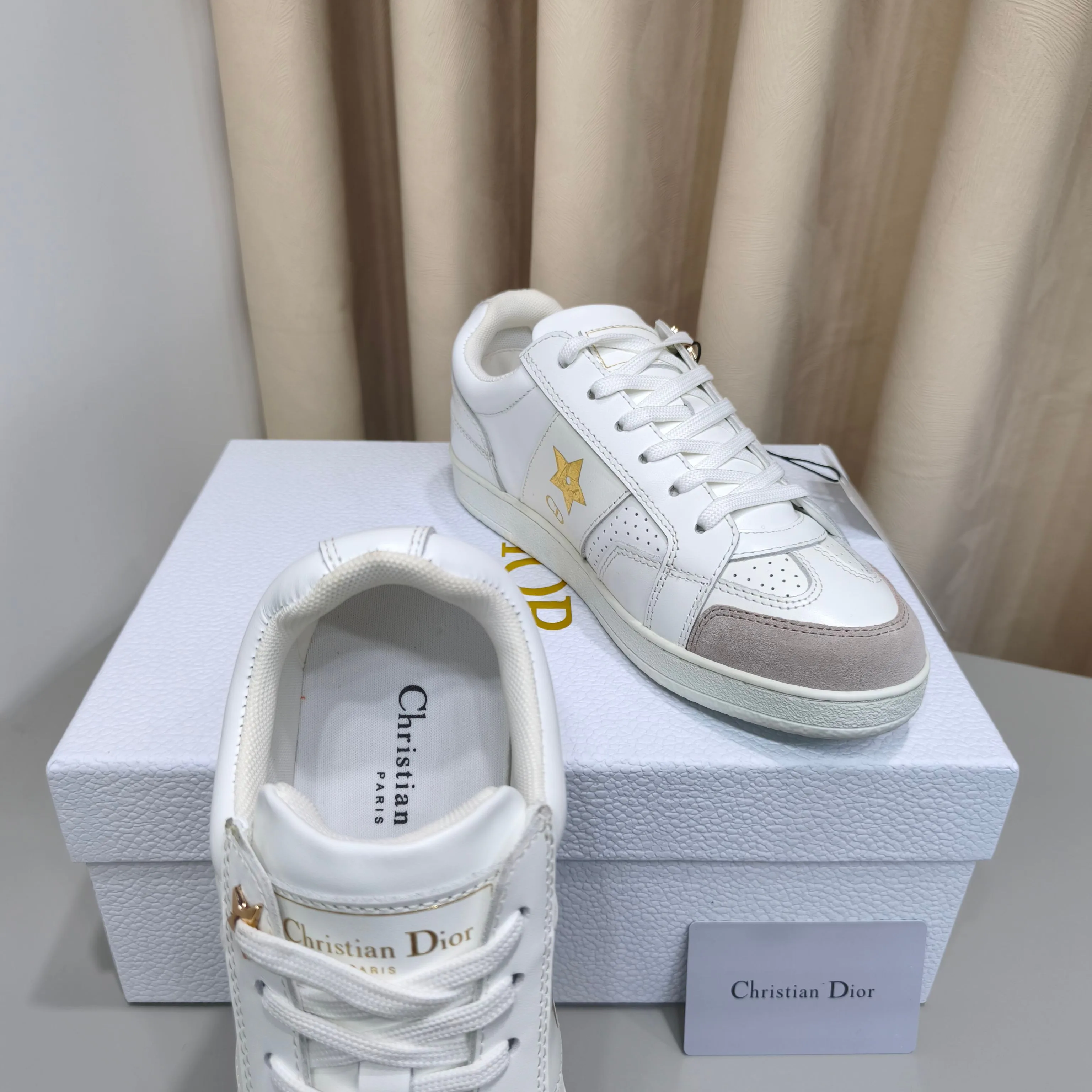 Кроссовки Женские Christian Dior 17988722