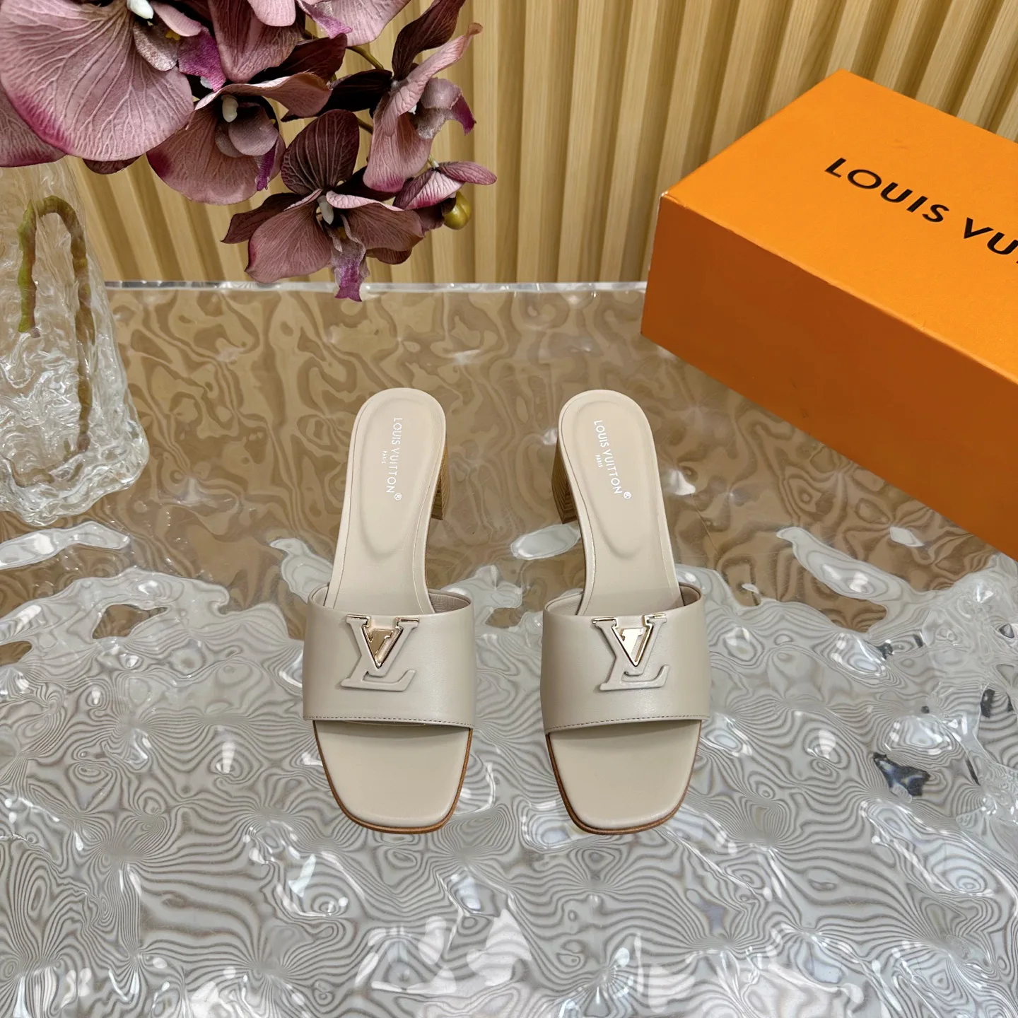 Босоножки Женские Louis Vuitton 629248