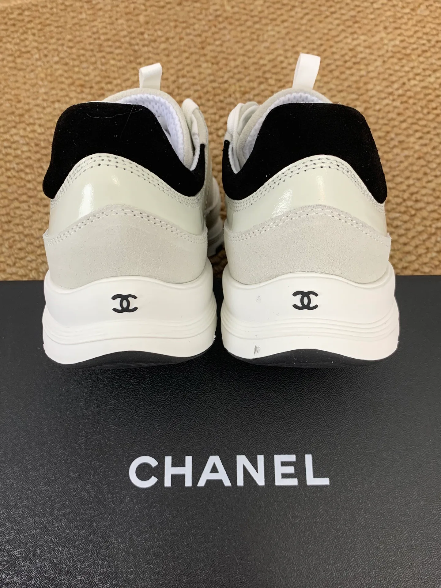 Кроссовки Женские Chanel 17545240